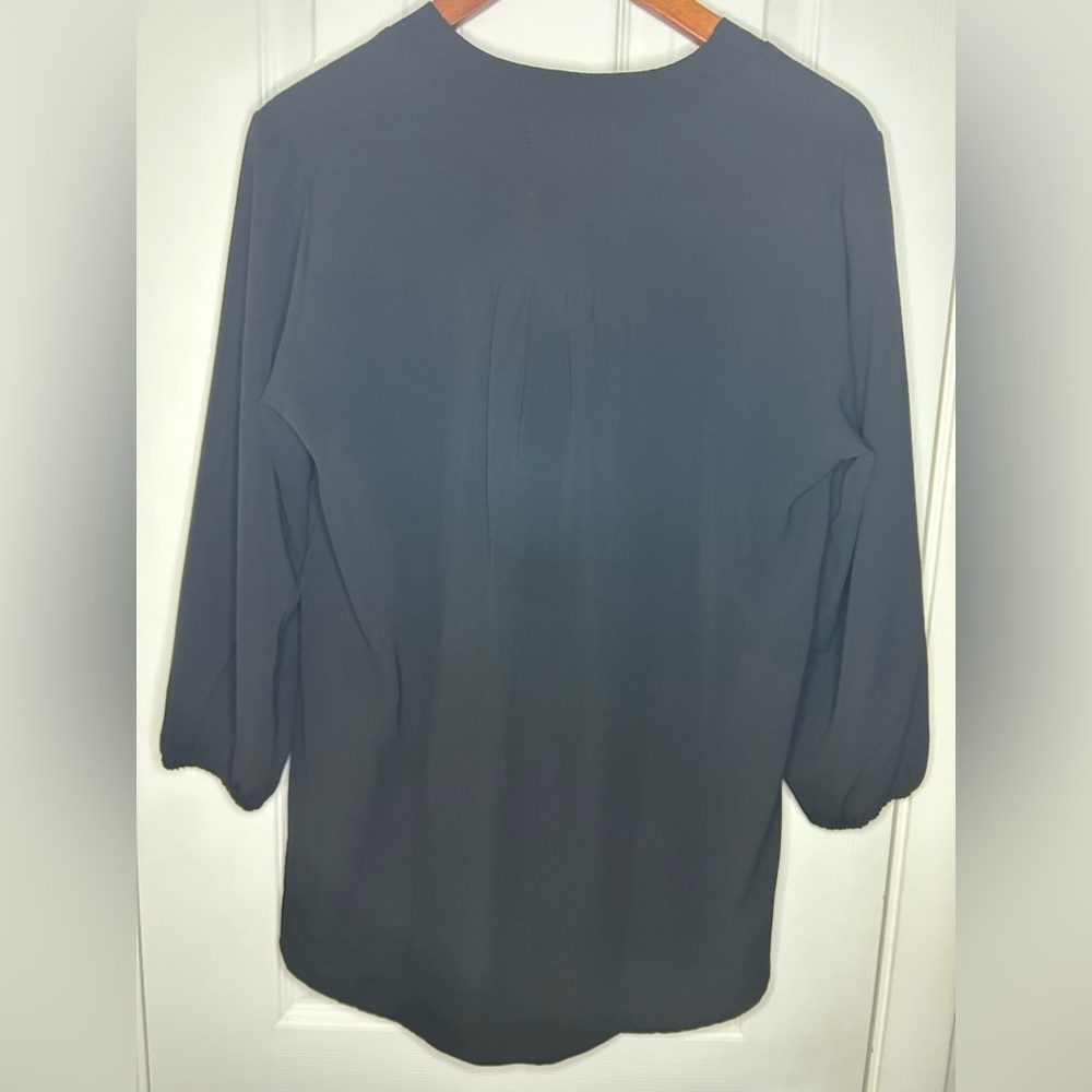 Jon & Anna Black V-Neck Blouse Size L - Picture 5 of 11